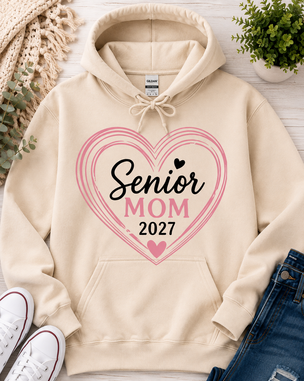 Senior Mom Heart 2027 | T-Shirts, Sweatshirt & Hoodie